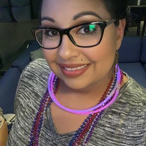 Meet your Posher, Carmen